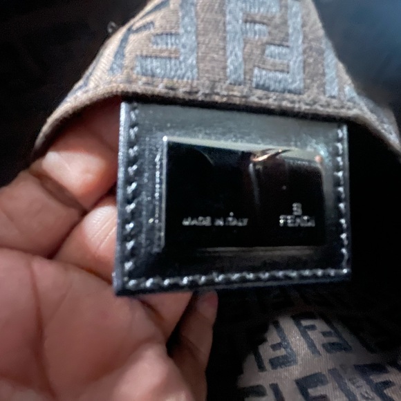 AUTHENTIC FENDI ZUCCA SMALL TOTE comes with an authentic dust bag. - Picture 7 of 8